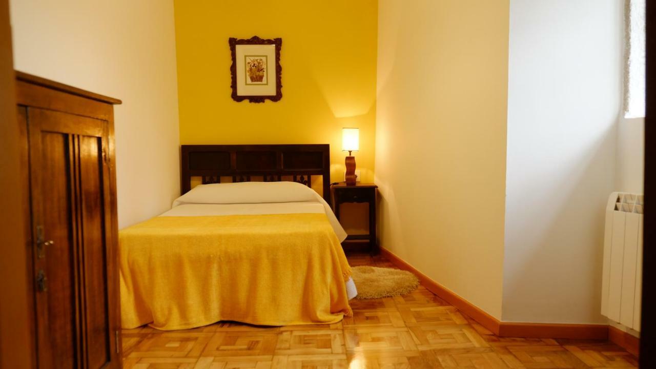 Casa Solveira Guest House O Pineiro Bagian luar foto
