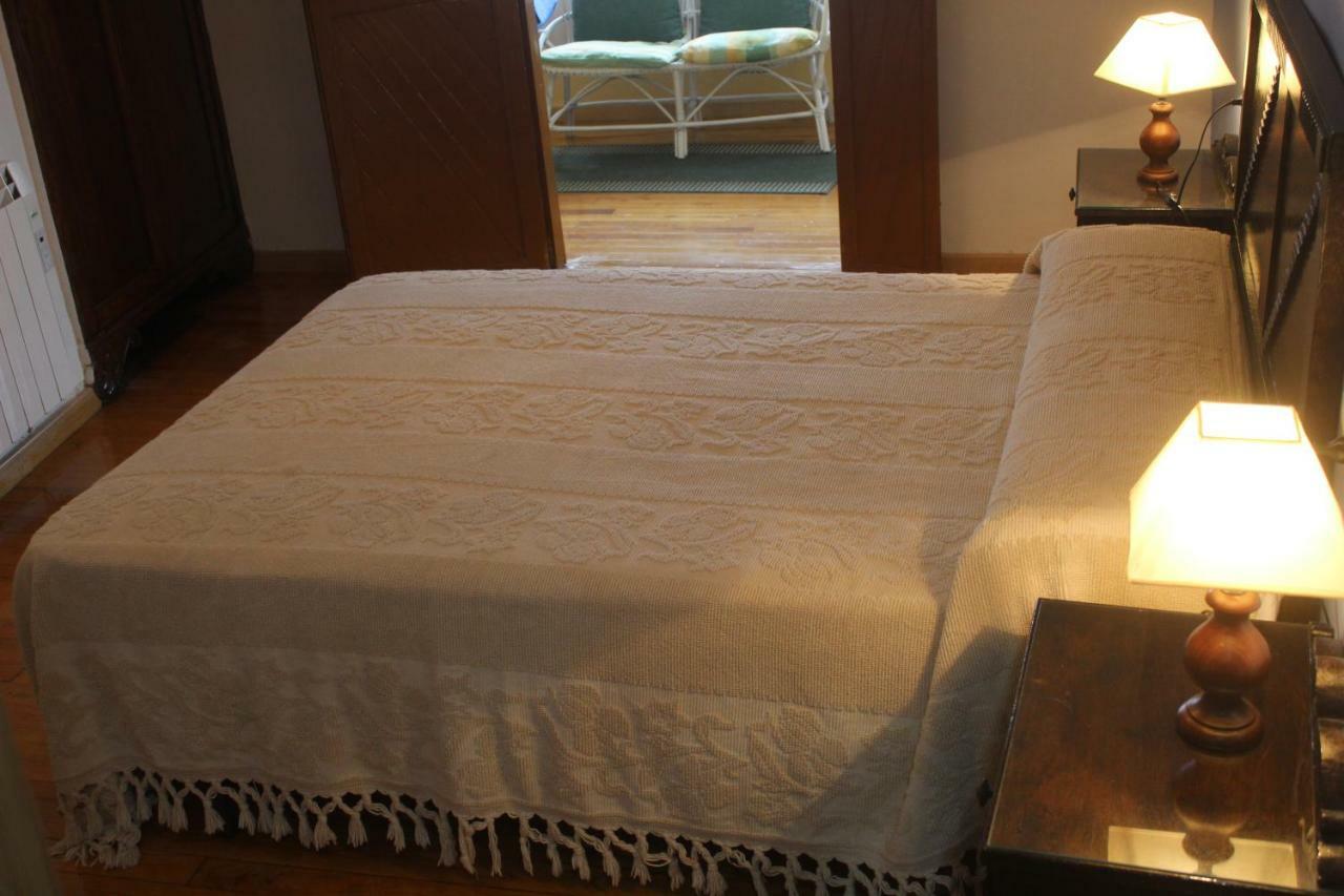 Casa Solveira Guest House O Pineiro Bagian luar foto