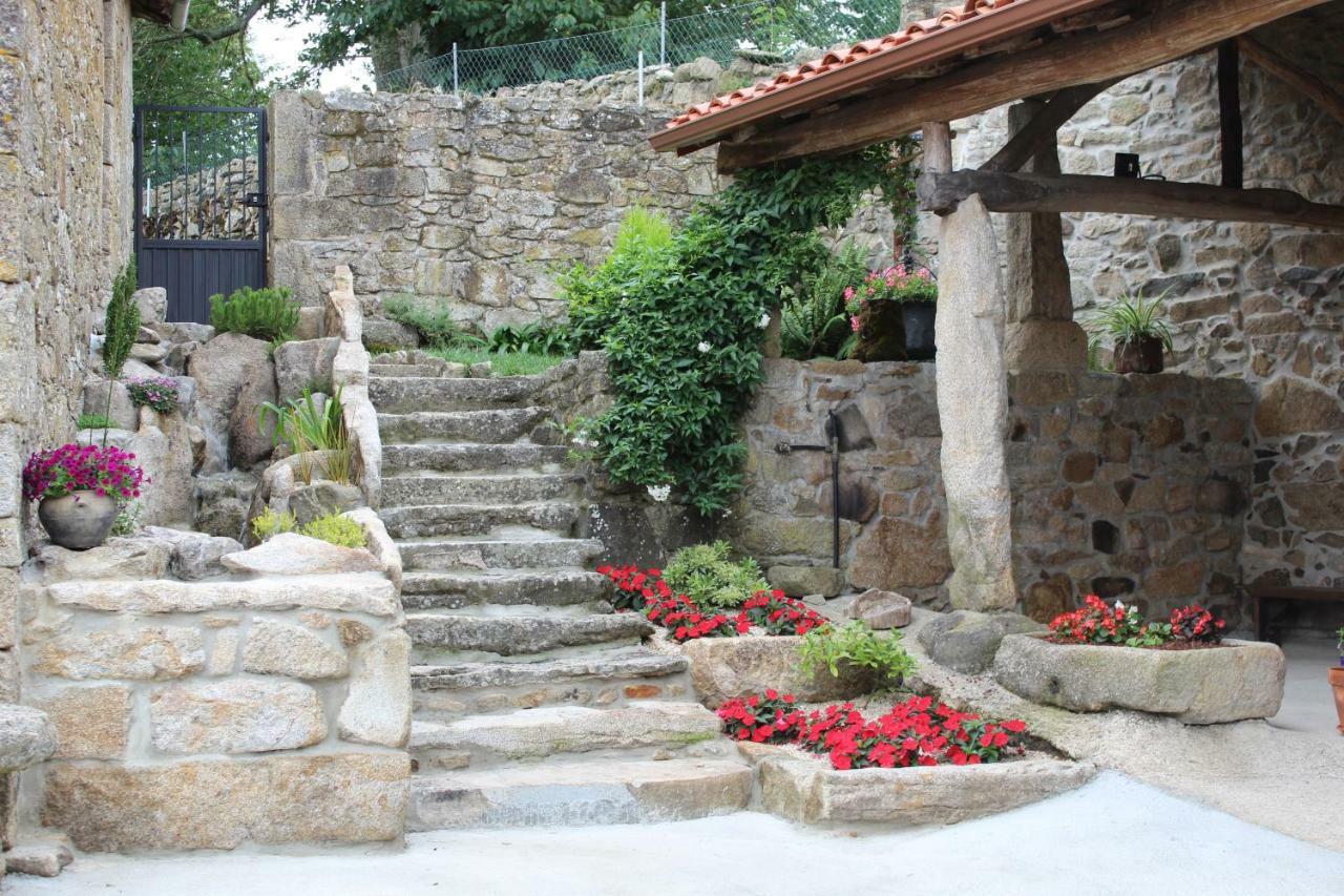 Casa Solveira Guest House O Pineiro Bagian luar foto