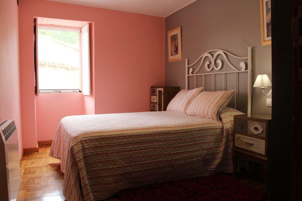 Casa Solveira Guest House O Pineiro Bagian luar foto